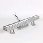 Compact Finned Linear Wall Washer