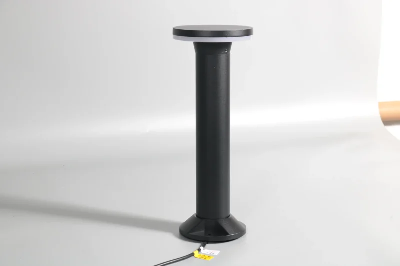 Round-Top Bollard Light