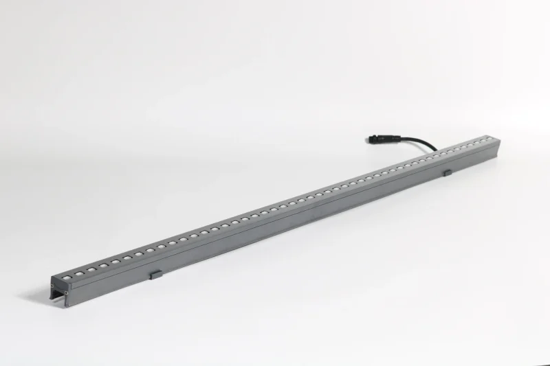 L3030 Linear Light