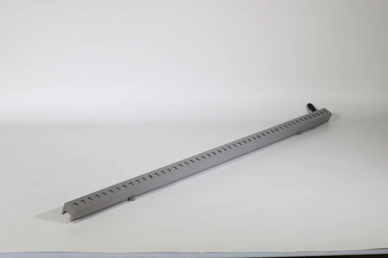 L2928 Linear Light