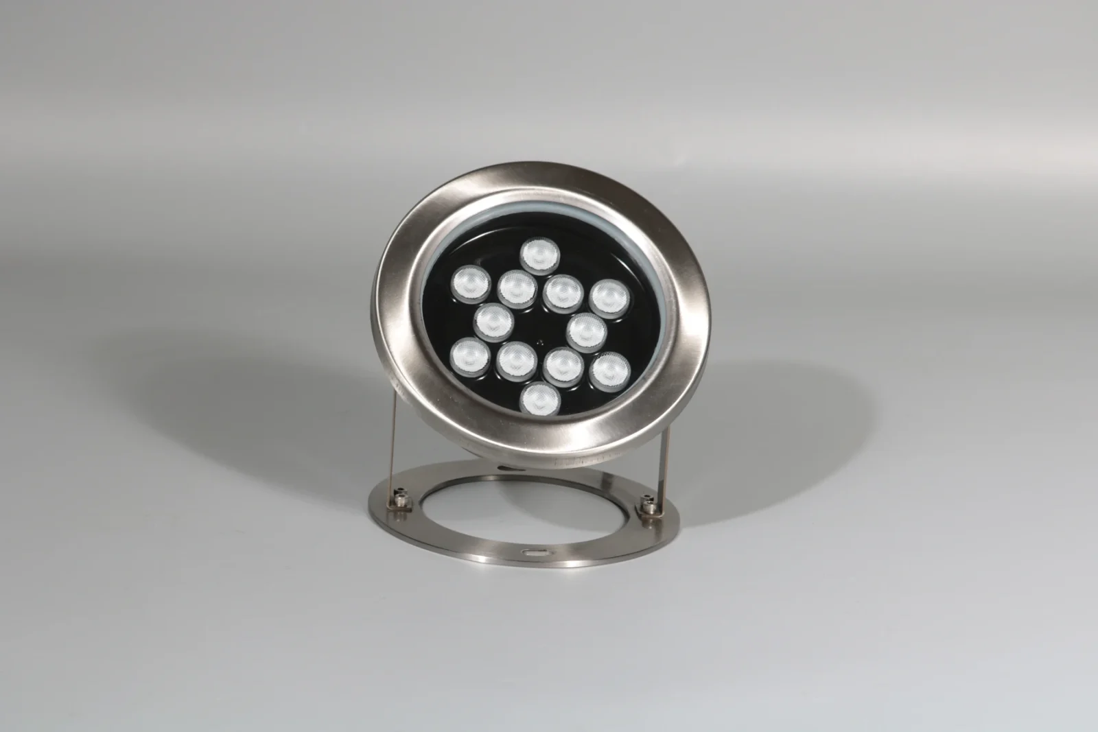 Large Bracket-Mounted Underwater Light
