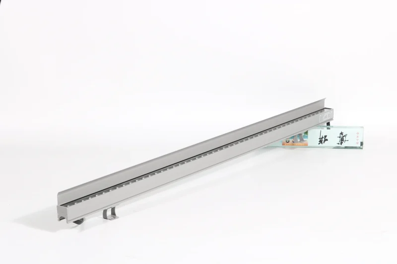 Linear Light with Glare Shield