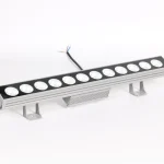 Compact Finned Linear Wall Washer