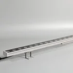 Low-Profile Linear Wall Washer