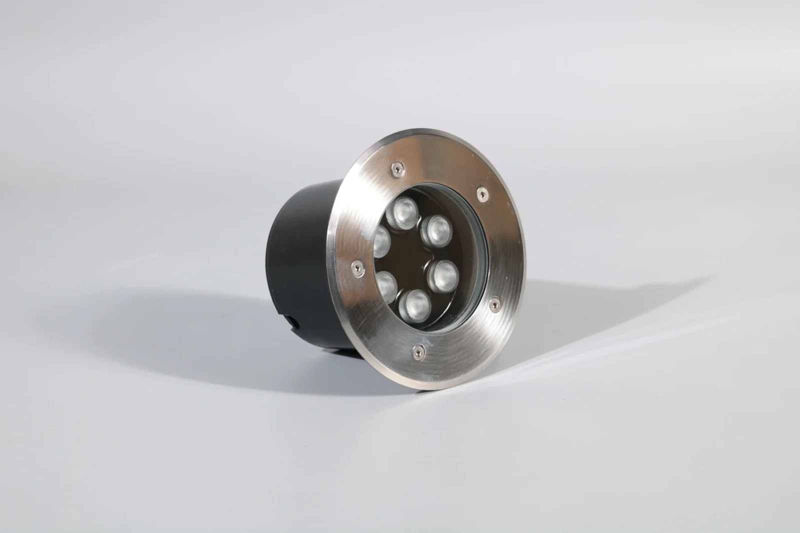Compact 6-Lens Inground Light