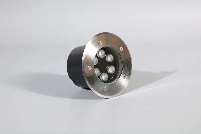 Compact 6-Lens Inground Light